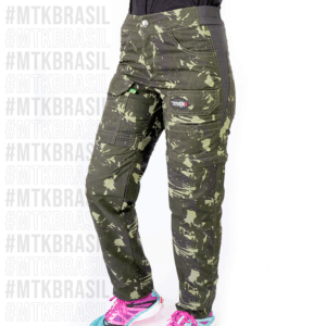 Calça Bermuda Athena Camuflada Verde